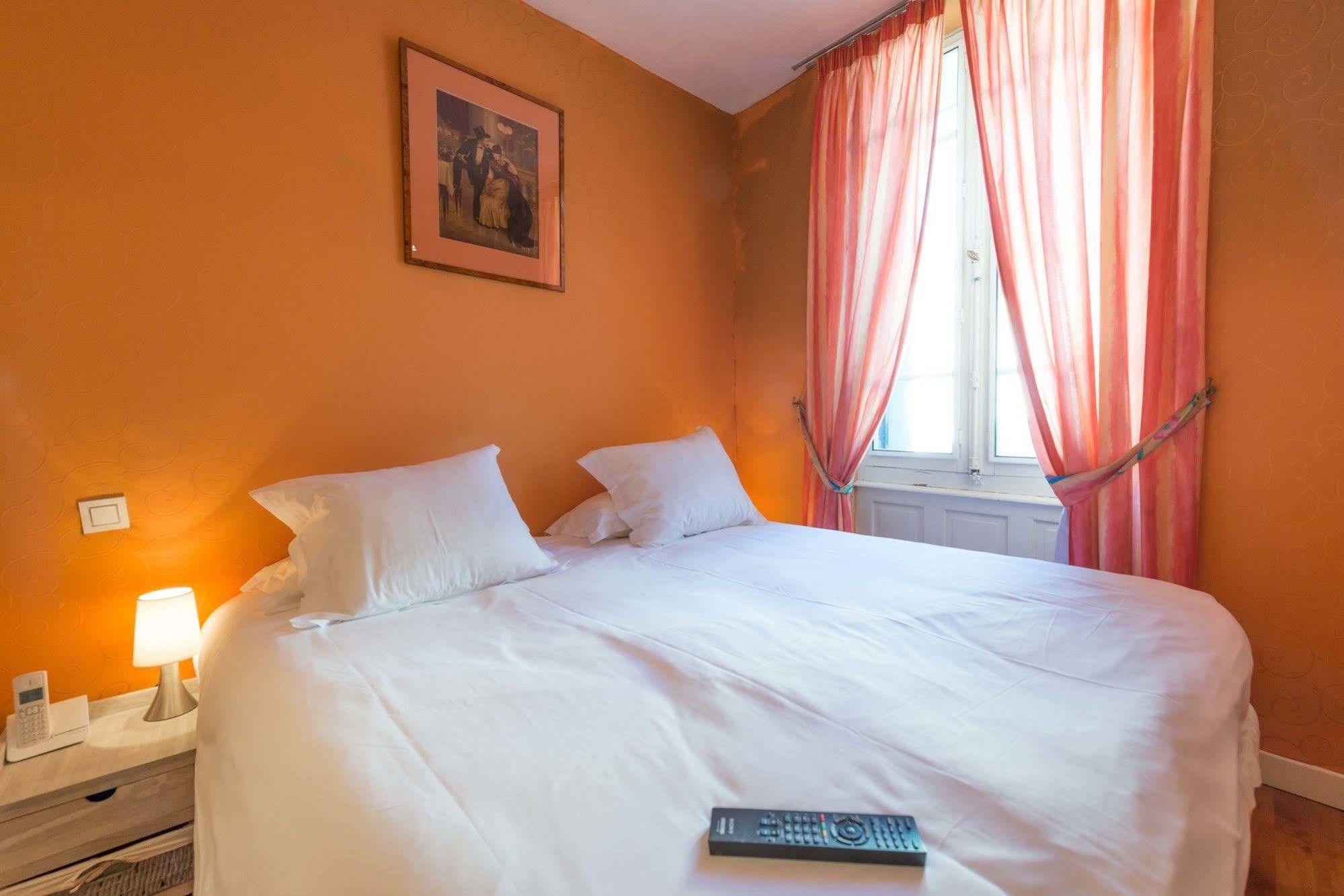 Europe Hotel Castres  Zewnętrze zdjęcie